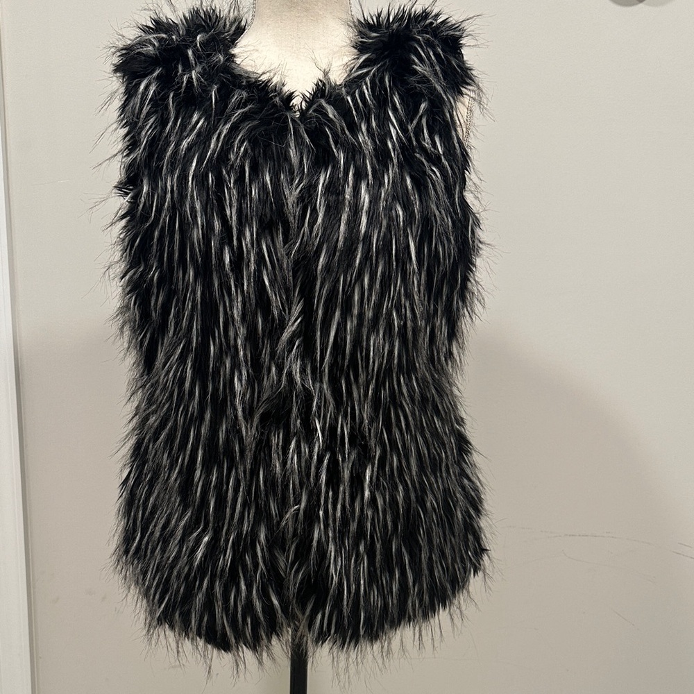 Nicole Miller Black and White Faux Fur Vest